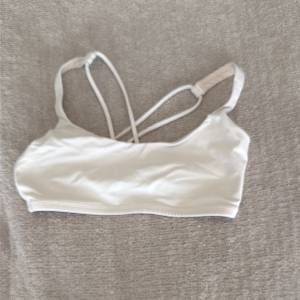 Lululemon Free to Be Serene Bra (Light Support, A/B Cup), size 6